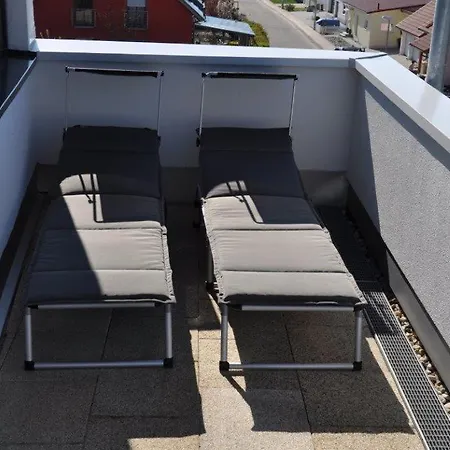 Villa Designerhaus mit Dachterrasse Nittendorf Exterior foto