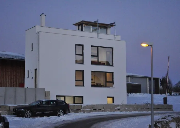 Designerhaus mit Dachterrasse