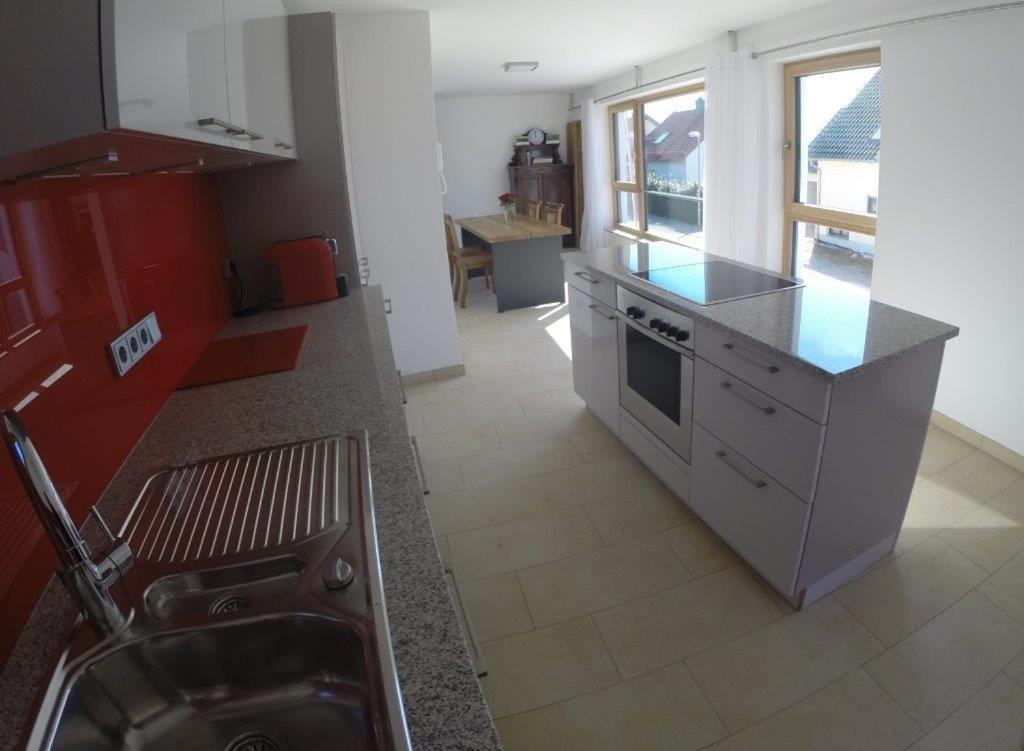 Designerhaus Mit Dachterrasse Ferienhaus Nittendorf